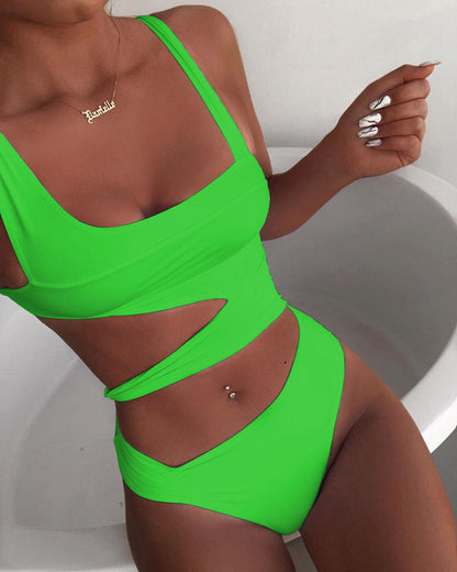 Costume Intero Asimmetrico con Cut-Out---Femmelibra
